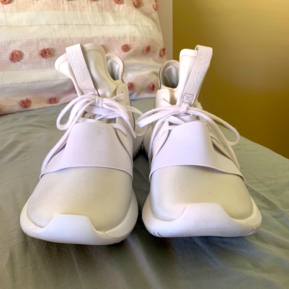 Adidas sneaker
